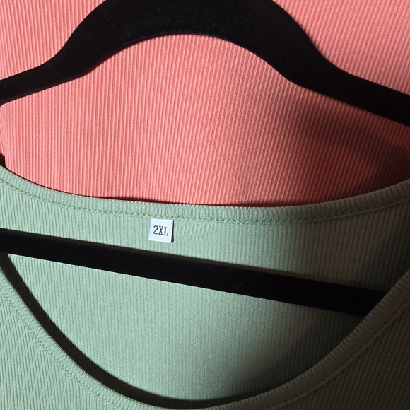 Set of 2 Short Sleeve Shirts (Green & Pink) - Picture 5 of 8